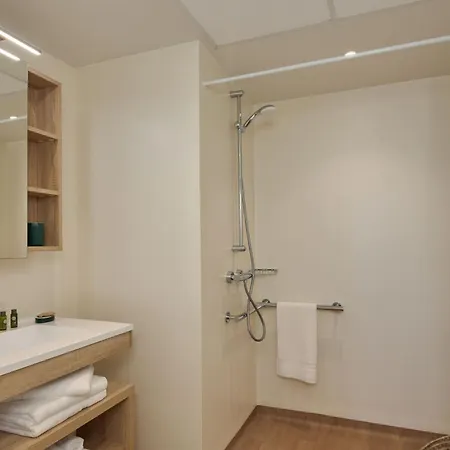 Zenitude Hotel-residences Aparthotel *